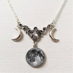 Full Moon Necklace